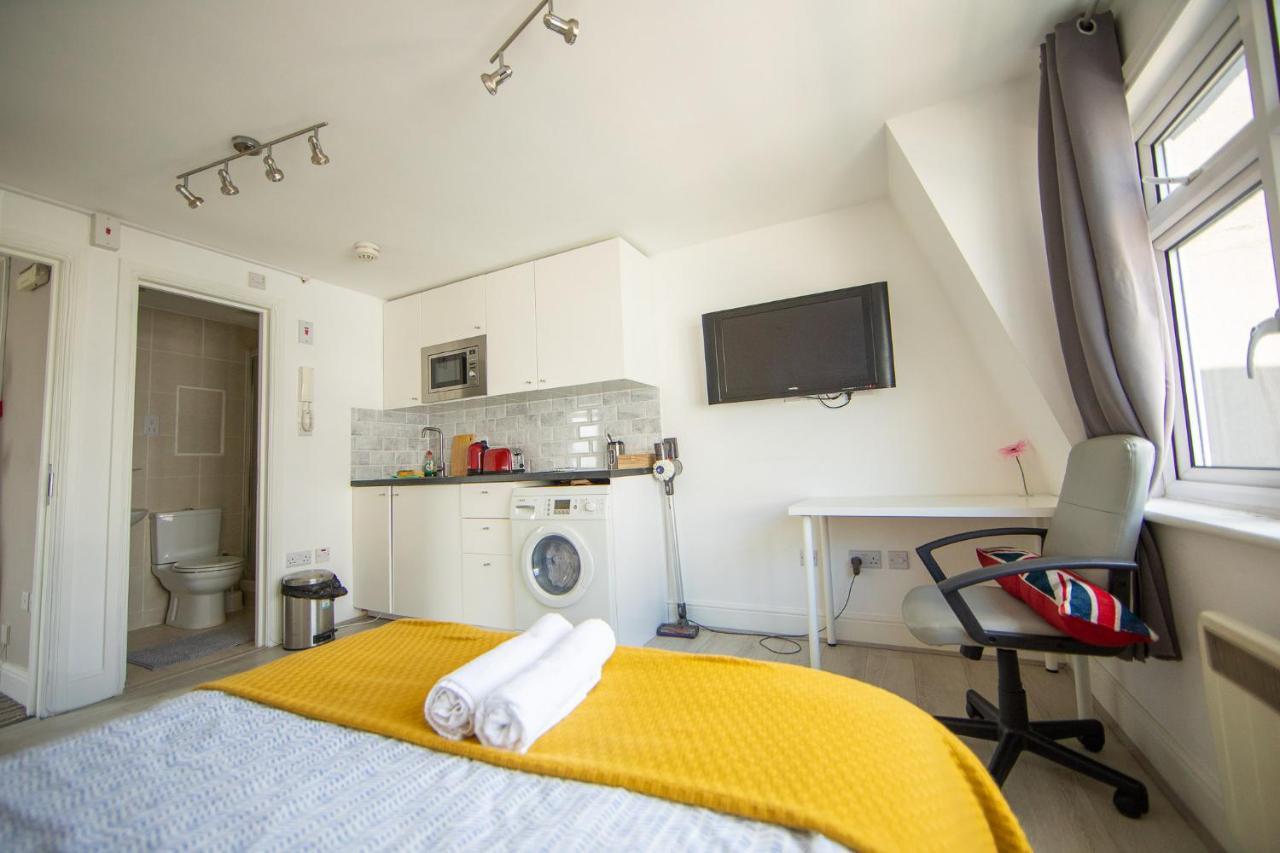 Studio Londra