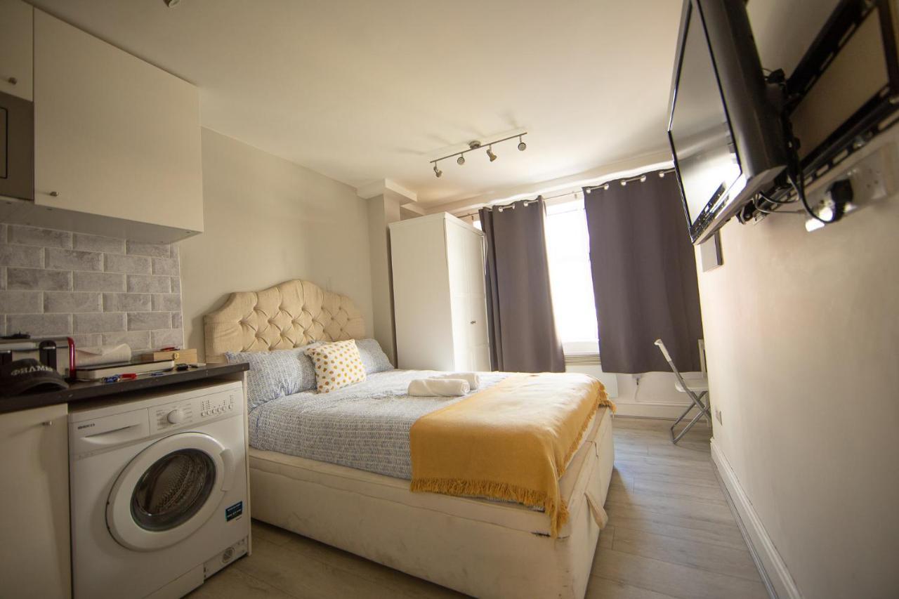Studio Apartament Londra